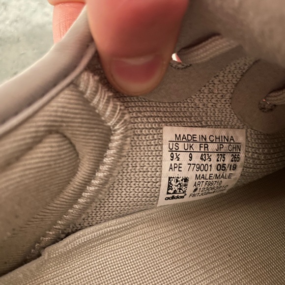 Yeezy 350 Sesame - Picture 7 of 16